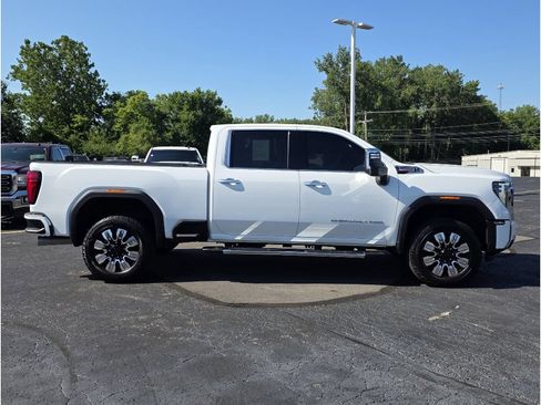 Used 2025 GMC Sierra 2500 Denali w/ Max Trailering Package AWD/4WD image 26