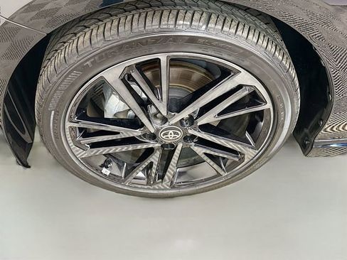 Used 2025 Toyota Camry XSE FWD image 32