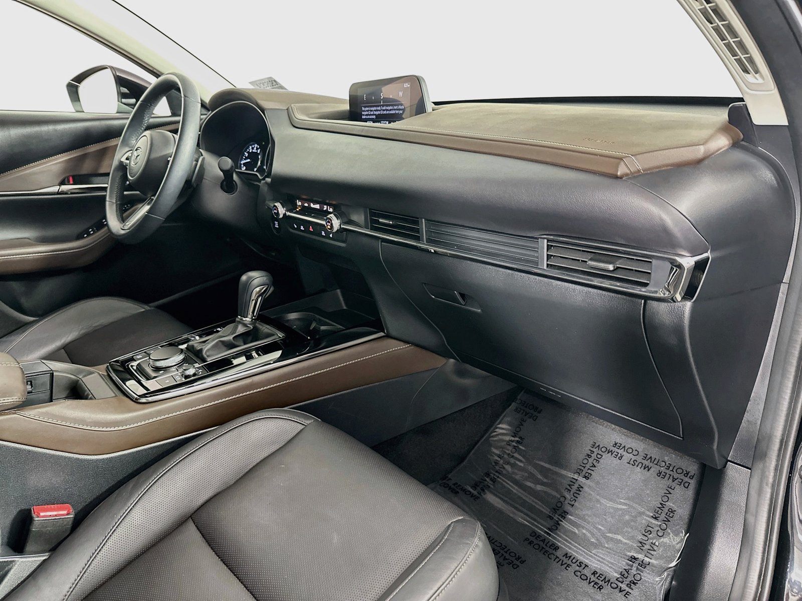 Used 2023 MAZDA CX-30 AWD 2.5 S w/ Premium Package image 31