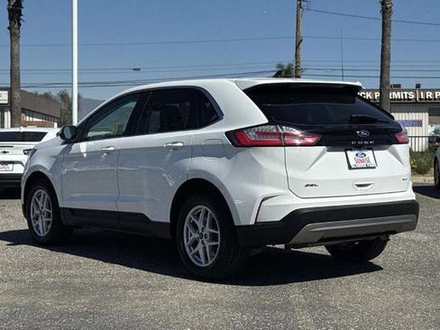 Certified 2023 Ford Edge SEL image 7