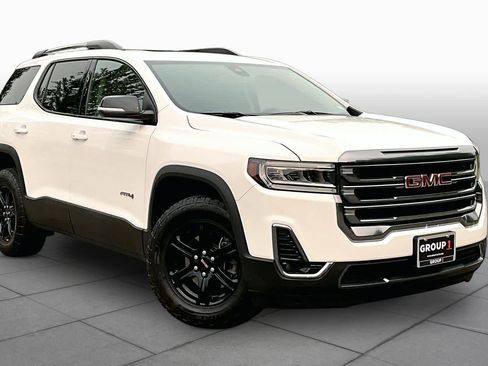 Used 2023 GMC Acadia AT4 w/ Preferred Package AWD/4WD image 3