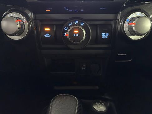 Used 2017 Toyota 4Runner TRD Off-Road Premium w/ Convenience Package AWD/4WD image 39