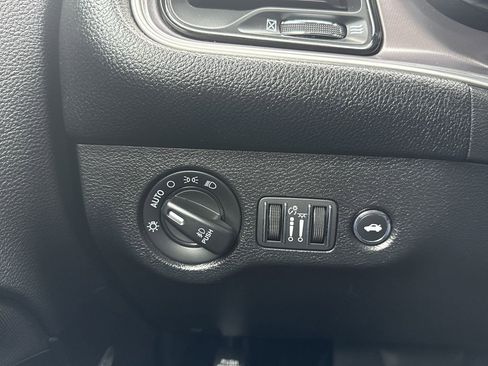 Used 2019 Dodge Challenger GT w/ Blacktop Package image 17