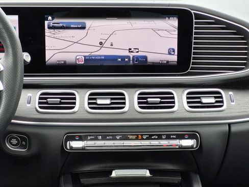 Certified 2025 Mercedes-Benz GLS 450 4MATIC image 22