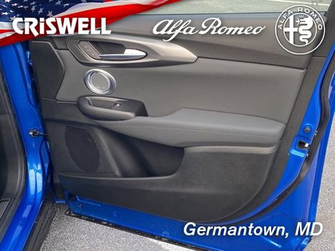 New 2024 Alfa Romeo Tonale Ti w/ Active Assist Package image 34