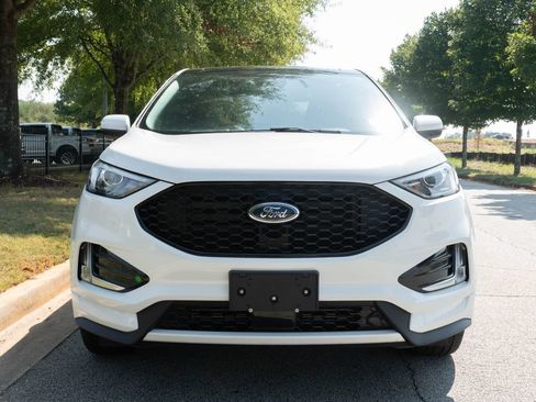 Used 2024 Ford Edge ST-Line w/ Class II Trailer Tow Package AWD/4WD image 4