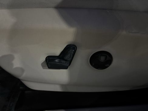 Used 2017 Chrysler Pacifica Touring Plus image 14