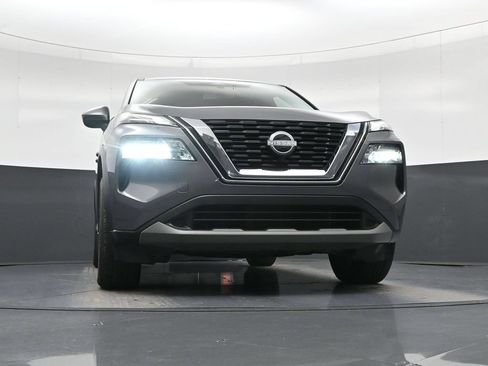 Used 2023 Nissan Rogue SV FWD image 17