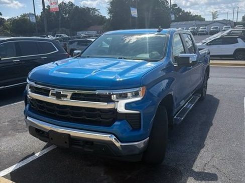 Used 2022 Chevrolet Silverado 1500 LT w/ All Star Edition Plus AWD/4WD image 3