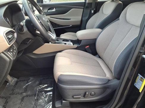 Used 2019 Hyundai Santa Fe SEL image 13