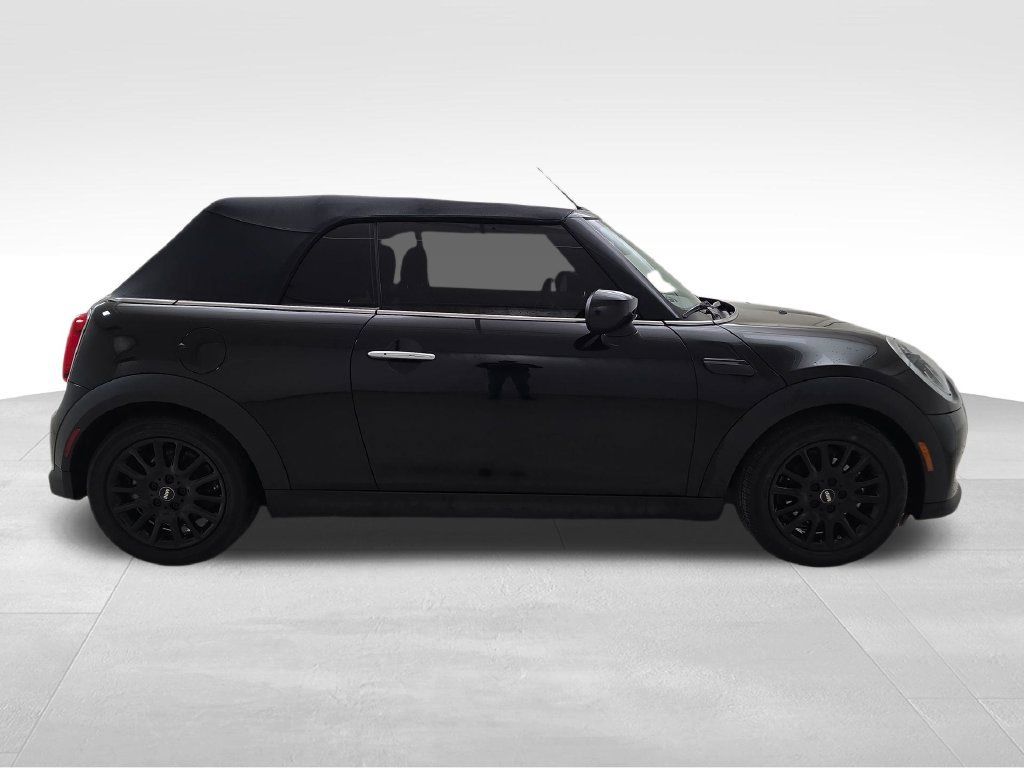 Used 2022 MINI Cooper Convertible FWD image 11