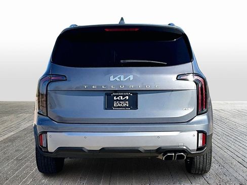 Used 2023 Kia Telluride SX image 4