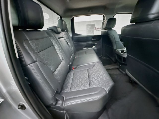 Used 2024 Toyota Tundra Limited AWD/4WD image 27