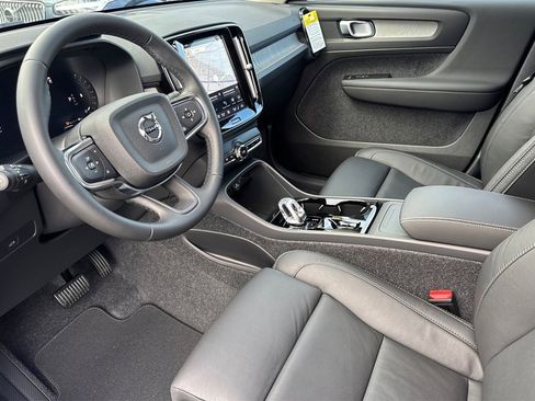 New 2026 Volvo XC40 B5 Plus w/ Protection Package Premier image 11