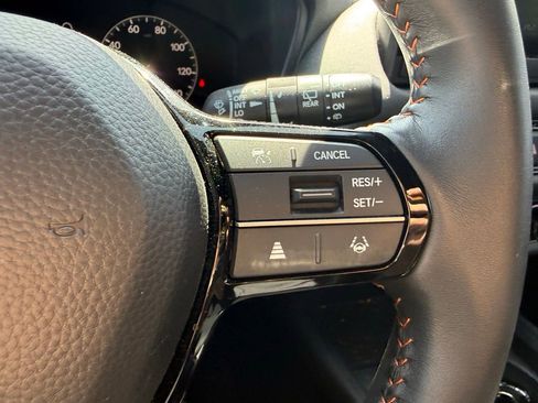 Used 2024 Honda HR-V Sport image 14