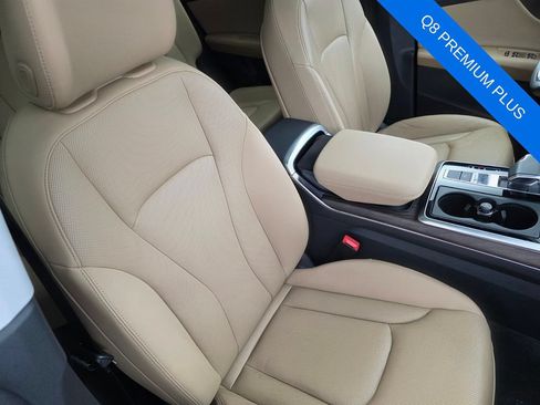 Used 2020 Audi Q8 Premium Plus w/ Premium Plus Package AWD/4WD image 28
