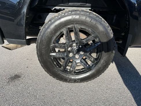 Used 2022 Chevrolet Silverado 1500 Custom w/ LPO, Blackout Package image 20