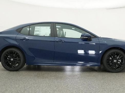 New 2026 Toyota Camry SE FWD image 27
