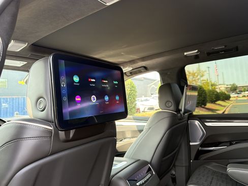 Used 2026 Cadillac Escalade V AWD/4WD image 47