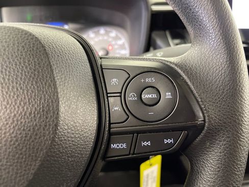 Certified 2023 Toyota Corolla LE image 27