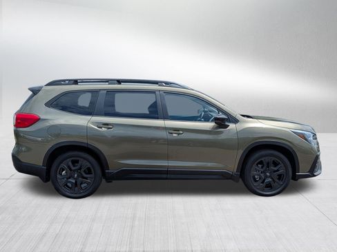 Used 2025 Subaru Ascent Bronze Edition w/ Onyx Package AWD/4WD image 8