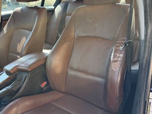 Used 2008 BMW 328i Sedan w/ Sport Pkg RWD image 10