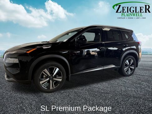 Used 2023 Nissan Rogue SL w/ SL Premium Package AWD/4WD image 2