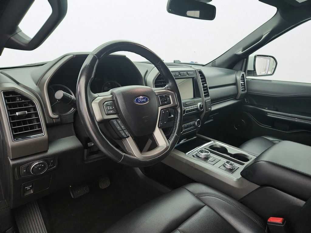 Used 2021 Ford Expedition Max XLT AWD/4WD image 9