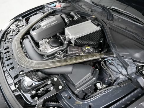 Used 2018 BMW M4 Coupe RWD image 41