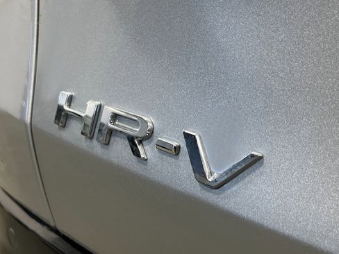 New 2026 Honda HR-V EX-L image 9