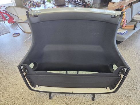 Used 2002 Ford Thunderbird RWD image 18