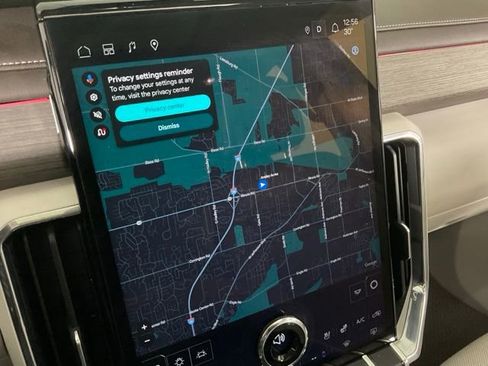 Used 2024 GMC Acadia Denali image 15