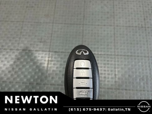 Used 2016 INFINITI QX80 2WD w/ Signature Edition Package image 58