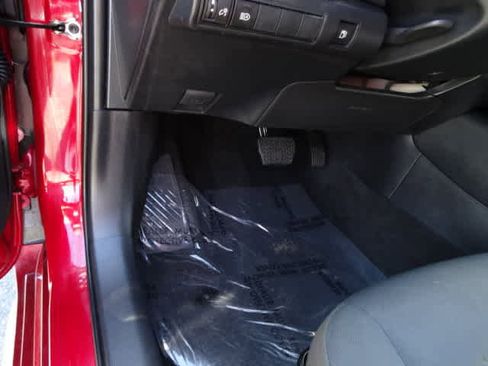 Used 2025 Toyota Corolla LE w/ LE Premium Package image 17