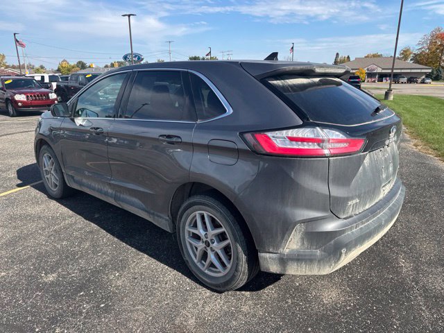 Used 2023 Ford Edge SEL w/ Convenience Package AWD/4WD image 4