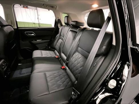 New 2026 Nissan Rogue Platinum w/ Platinum Premium Package image 10