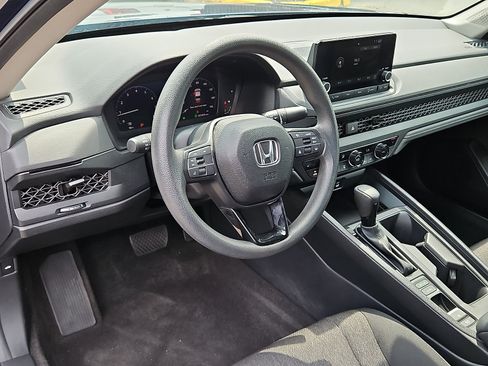 Used 2024 Honda Accord EX image 28
