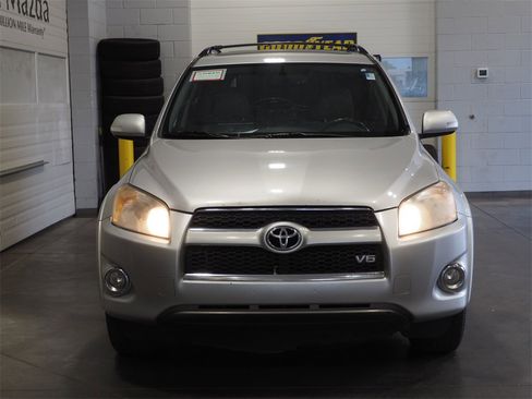 Used 2011 Toyota RAV4 Limited image 2