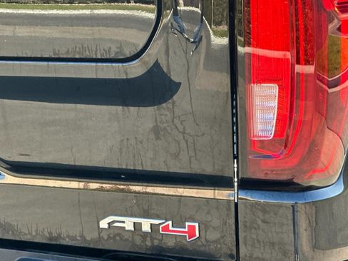 Certified 2025 GMC Sierra 1500 AT4 w/ AT4 Premium Package AWD/4WD image 27