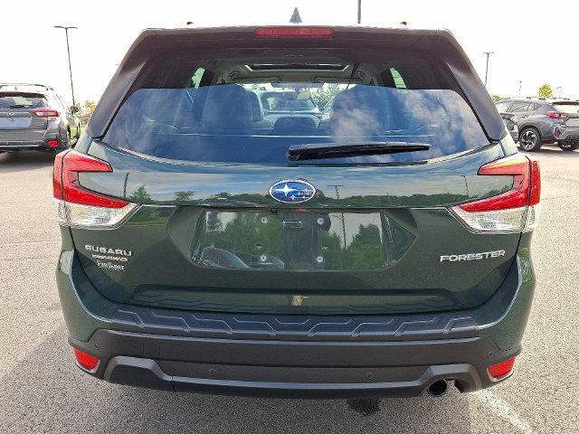 Certified 2023 Subaru Forester Limited AWD/4WD image 7