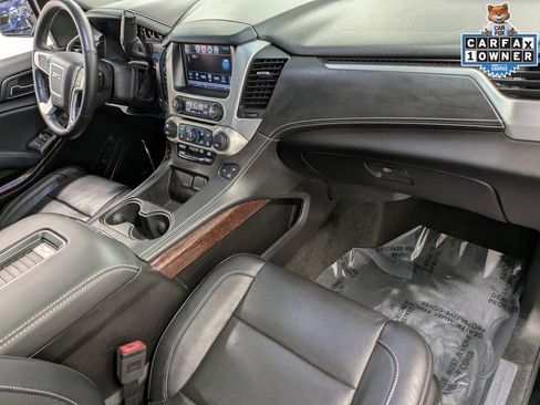 Used 2017 GMC Yukon SLT w/ Premium Edition image 30