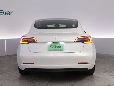 Used 2023 Tesla Model 3 Standard Range RWD image 15