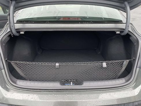Certified 2025 Hyundai Elantra Sport FWD image 29