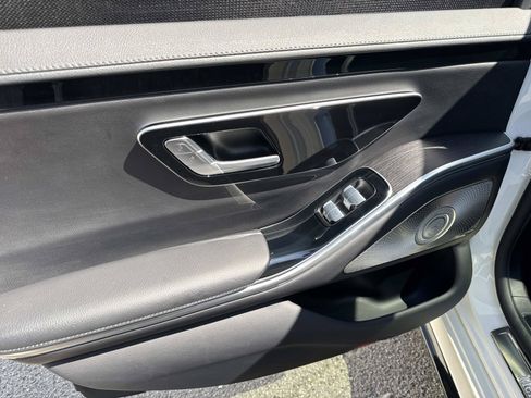 Used 2022 Mercedes-Benz S 500 4MATIC image 9