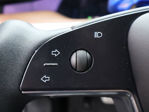 Used 2022 Tesla Model S image 46