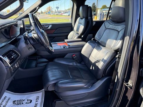 Used 2022 Lincoln Navigator Reserve w/ Equipment Group 201A image 16