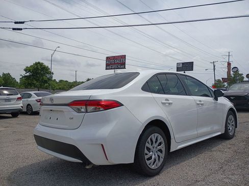 Used 2021 Toyota Corolla LE FWD image 5