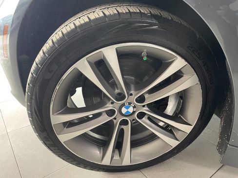 Used 2018 BMW 330i xDrive Sedan image 10