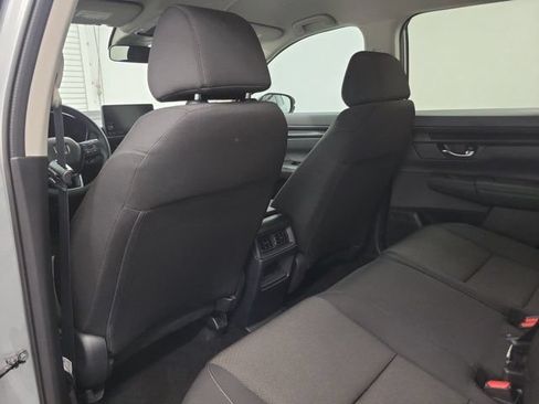 Used 2025 Honda CR-V LX image 13