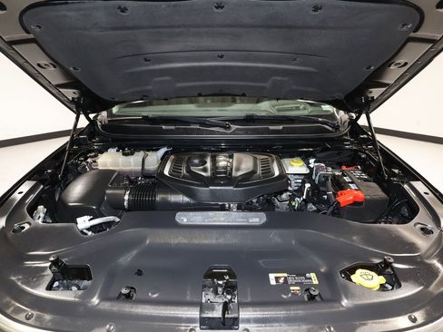 Used 2023 Jeep Wagoneer Series III w/ Premium Group I image 33